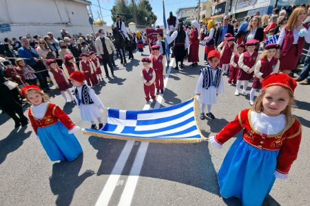 Συμμετοχή σε παρελάσεις